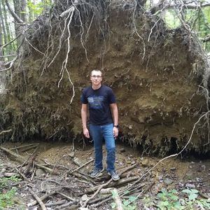 Meet your Posher, Troy